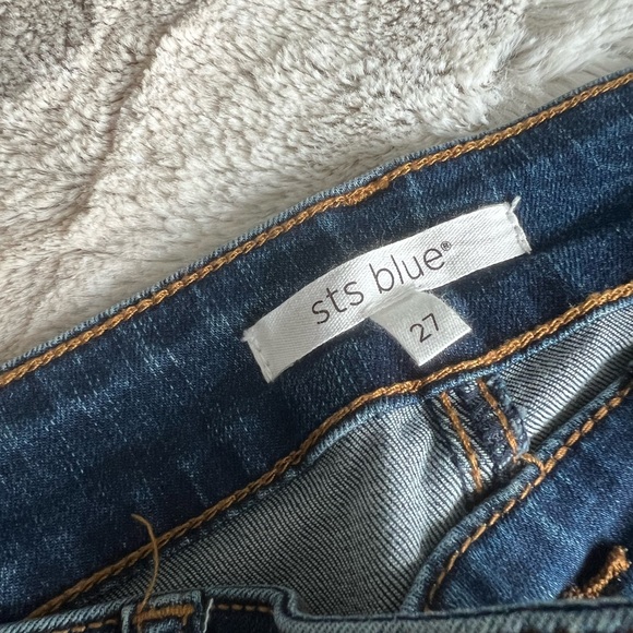 STS Blue Jeans - Picture 2 of 3